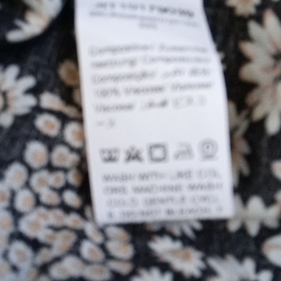 ***** SALE  5/$30  SheIn Maxi Dress Black with Floral design - Picture 4 of 4